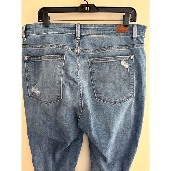 Judy Blue Relaxed Fit Straight Destroyed Jeans, Women’s Size 16 W - Picture 6 of 11